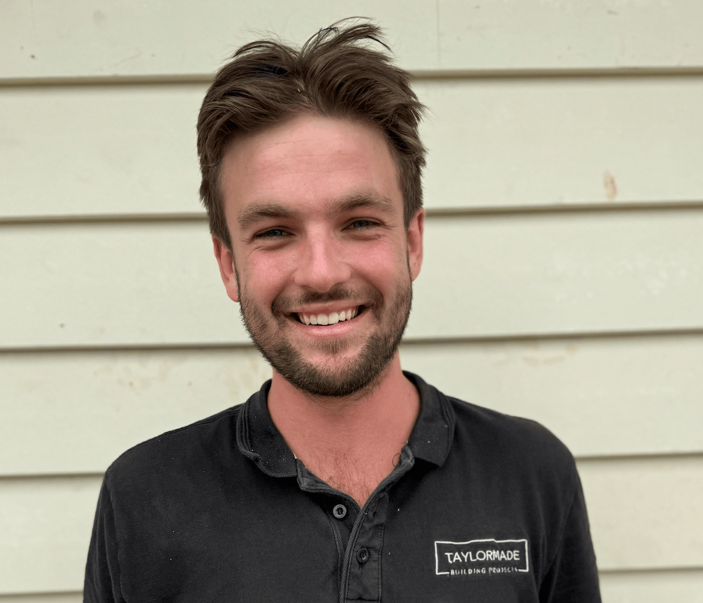 Gabriel - Leading hand