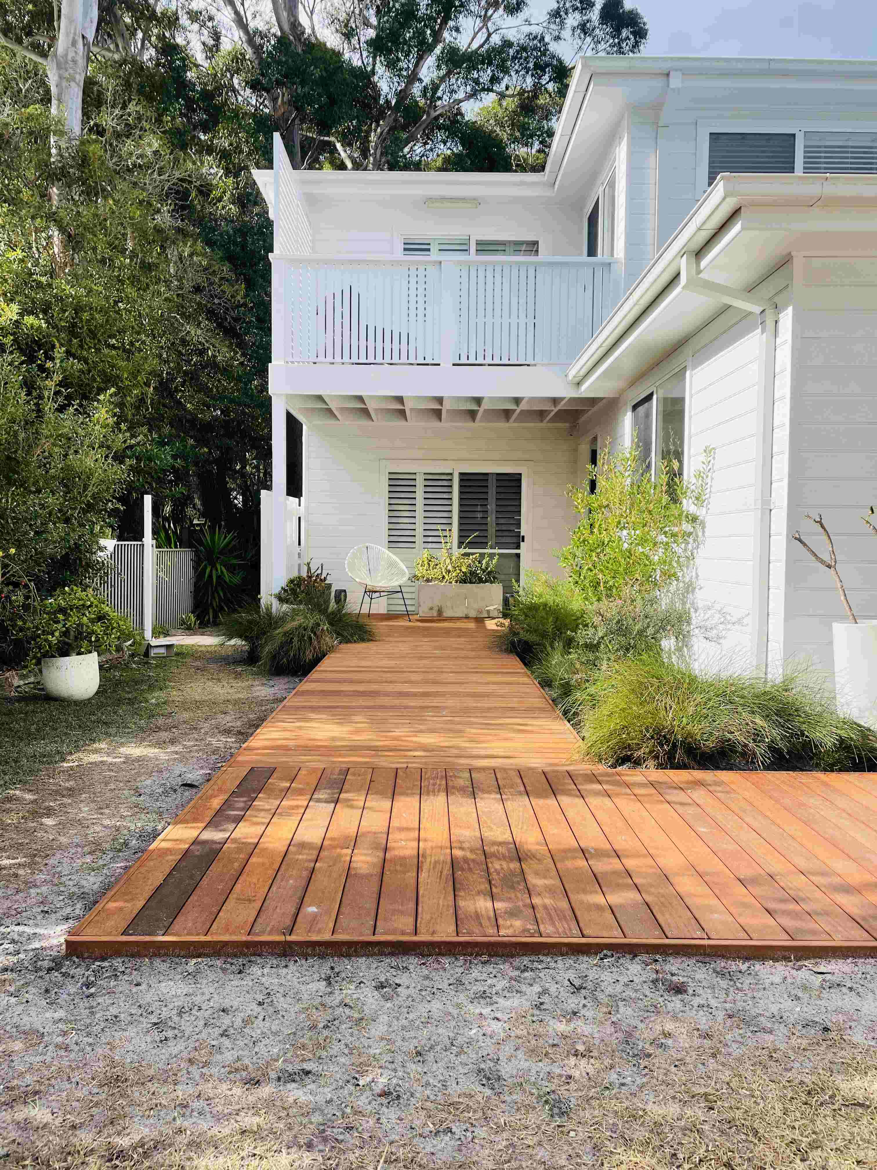 Coastal Exterior and Walkway